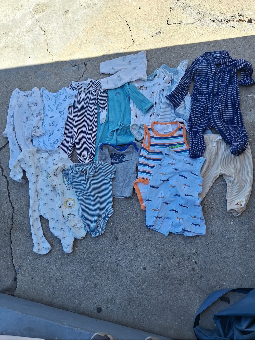 15 piece baby clothes